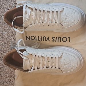 Louis vuitton Beverly Hills Sneaker sz US 9.5 EXCELLENT CONDITION